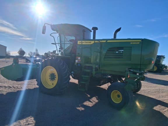 Image of John Deere W260R equipment image 2