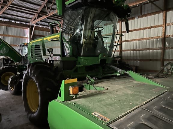 Image of John Deere W260R Primary image