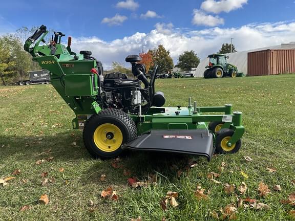 Image of John Deere W36R equipment image 2
