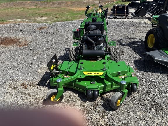 Image of John Deere W52R equipment image 2