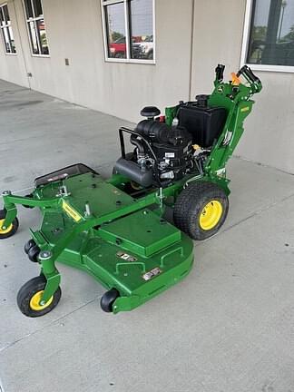 Image of John Deere W61R equipment image 2