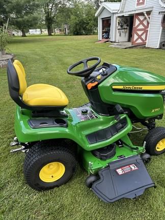 Image of John Deere X350 equipment image 3