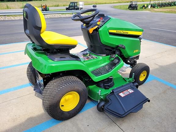 Image of John Deere X350 equipment image 3