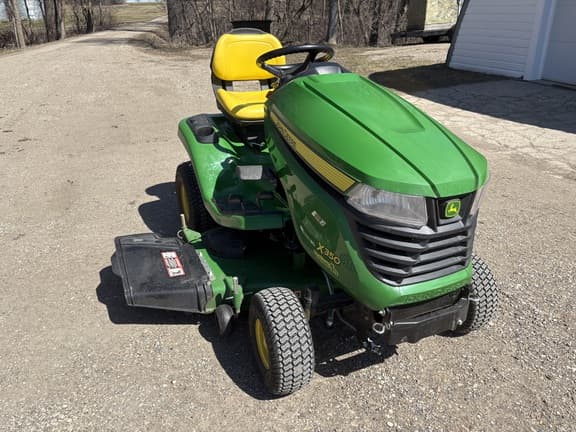 Image of John Deere X350 equipment image 3