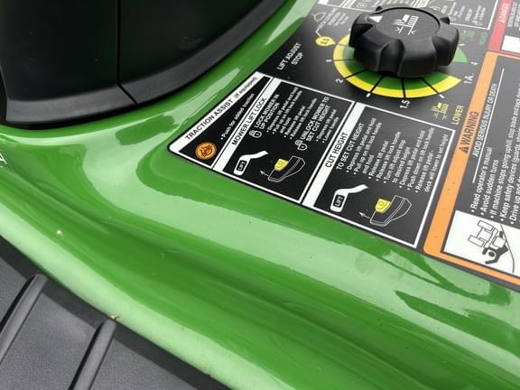 Image of John Deere X350 equipment image 4