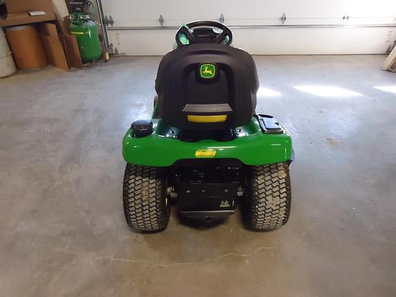 Image of John Deere X350 equipment image 3