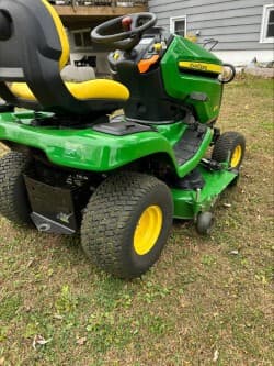 Image of John Deere X350 equipment image 4