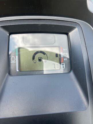 Image of John Deere X350 equipment image 4