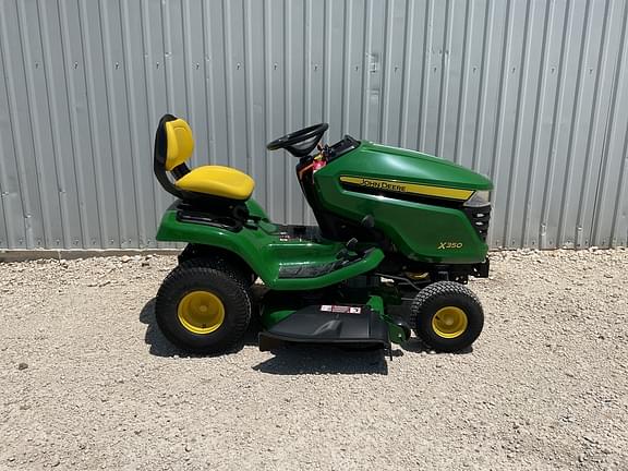 Image of John Deere X350 equipment image 3