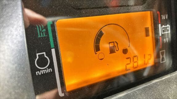 Image of John Deere X350 equipment image 4