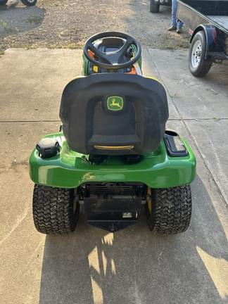 Image of John Deere X350 equipment image 3