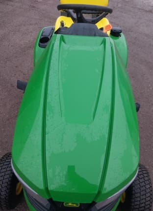 Image of John Deere X350 equipment image 4