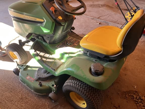 Image of John Deere X350 equipment image 3