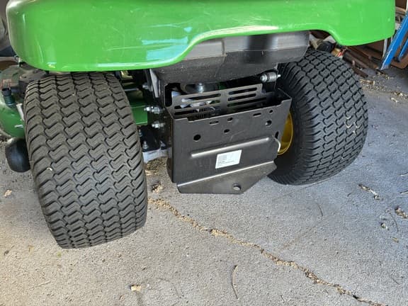 Image of John Deere X350 equipment image 4