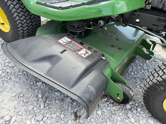 Image of John Deere X350 equipment image 4