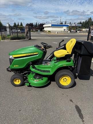 Image of John Deere X354 equipment image 1