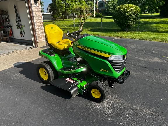 Image of John Deere X354 equipment image 2