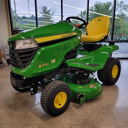 Image of John Deere X370 Primary image