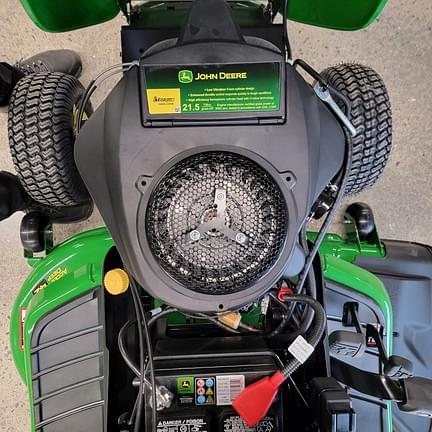 Image of John Deere X370 equipment image 3