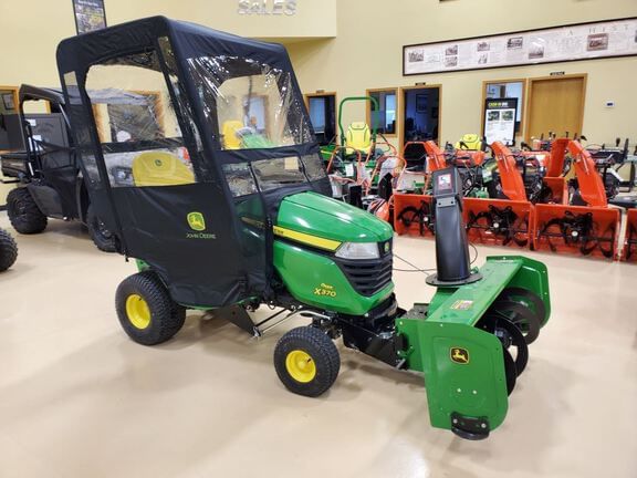 2024 John Deere X370 Equipment Image0