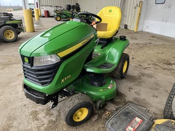 Main image John Deere X370