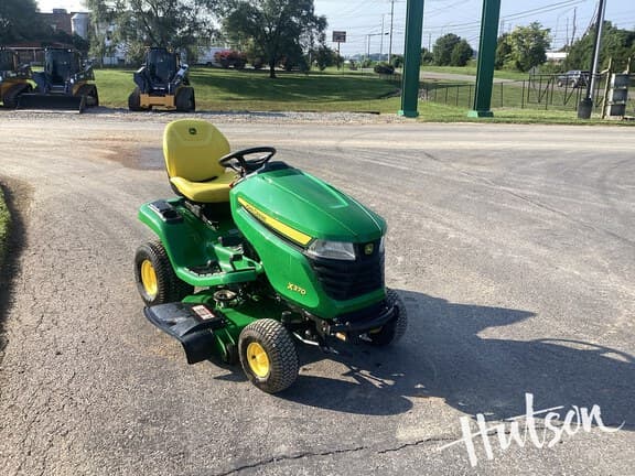 Image of John Deere X370 Primary image