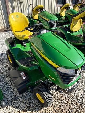 Image of John Deere X370 Primary image