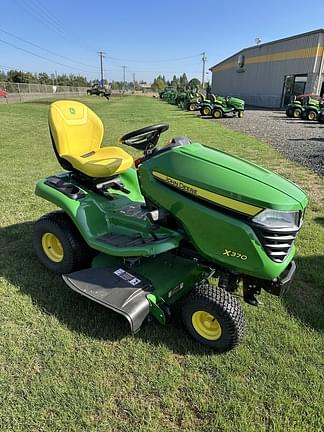 Image of John Deere X370 equipment image 2