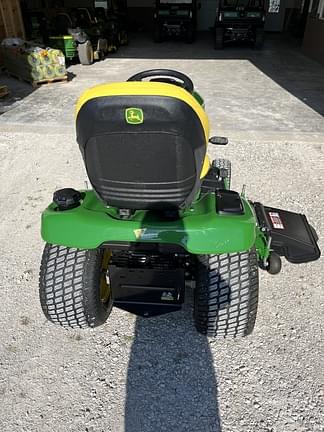 Image of John Deere X380 equipment image 4