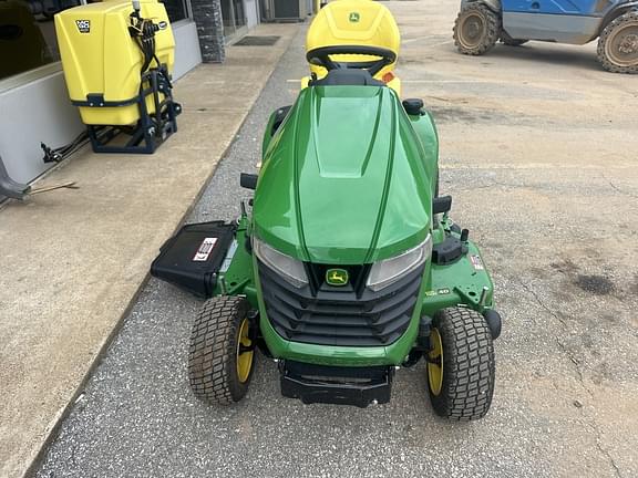 Image of John Deere X380 equipment image 4