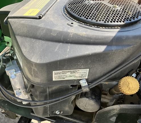 Image of John Deere X380 equipment image 4