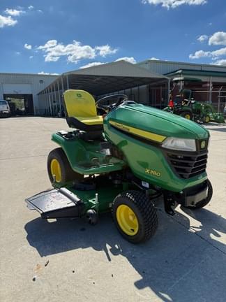 Image of John Deere X380 equipment image 1