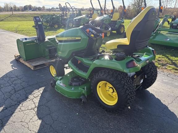 Image of John Deere X380 equipment image 2
