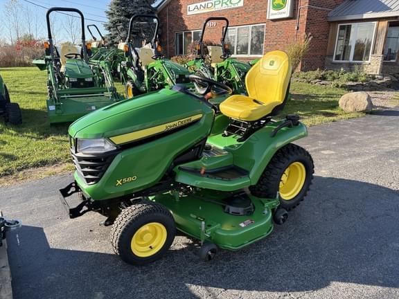 Image of John Deere X380 equipment image 1