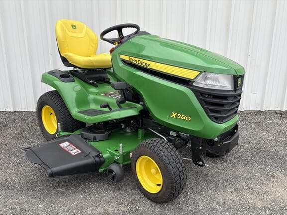 Image of John Deere X380 equipment image 1