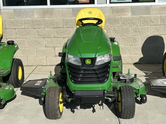 Image of John Deere X380 equipment image 2