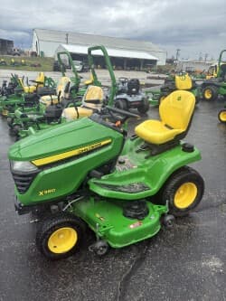 Main image John Deere X380