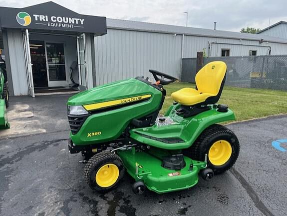 Image of John Deere X380 equipment image 1