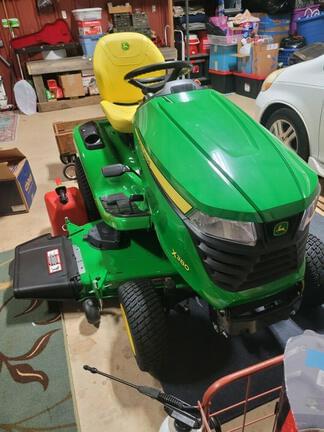 Image of John Deere X380 equipment image 2