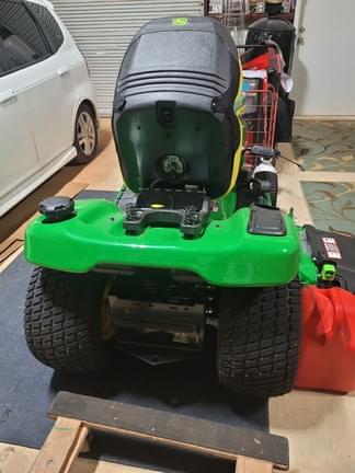 Image of John Deere X380 equipment image 3