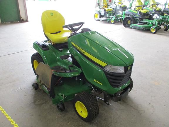 Image of John Deere X380 equipment image 3