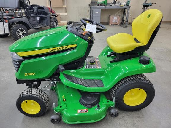 Image of John Deere X380 equipment image 1
