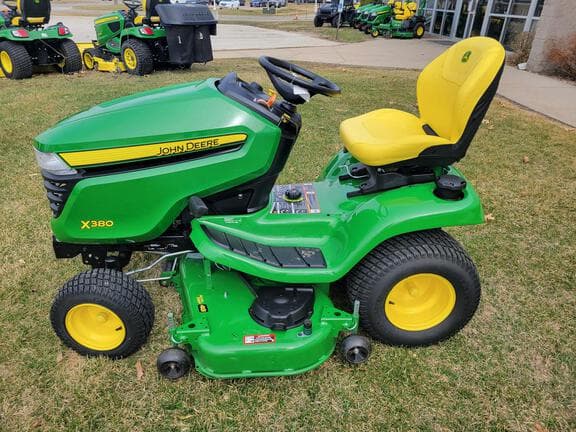 Image of John Deere X380 equipment image 1