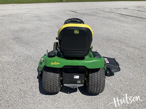 Image of John Deere X380 equipment image 4
