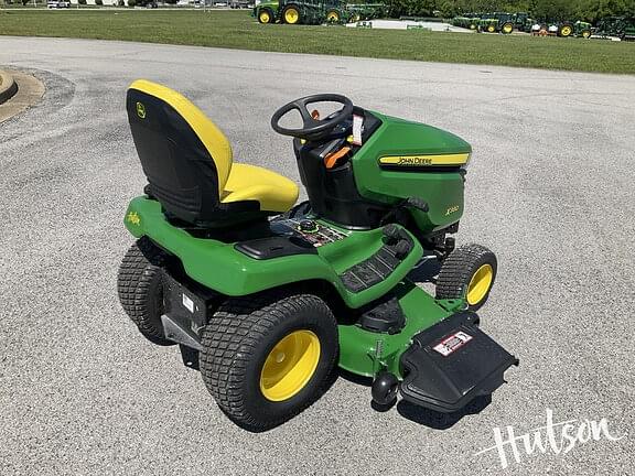 Image of John Deere X380 equipment image 3