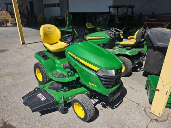 Image of John Deere X390 Primary image
