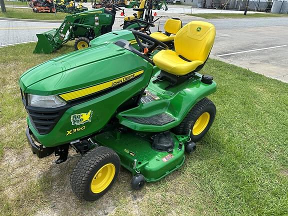 Image of John Deere X390 Primary image