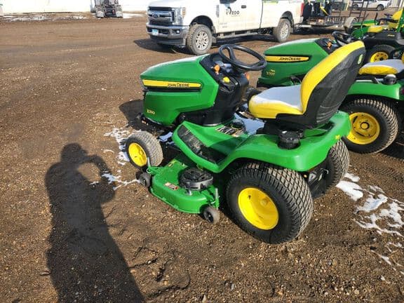 Image of John Deere X390 Image 1