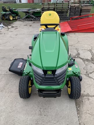 Image of John Deere X390 equipment image 1