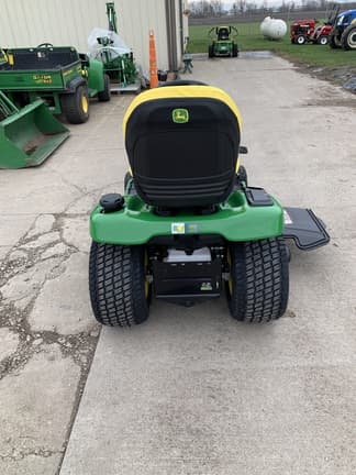 Image of John Deere X390 equipment image 3